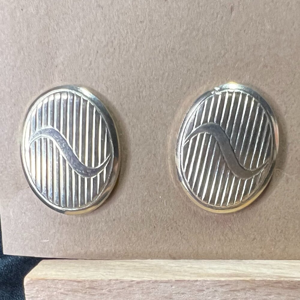 Vintage Goldtone Cufflinks